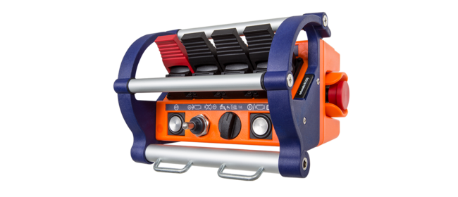 linus 4 La commande compacte à levier linéaire pour 4 entraînements continus.