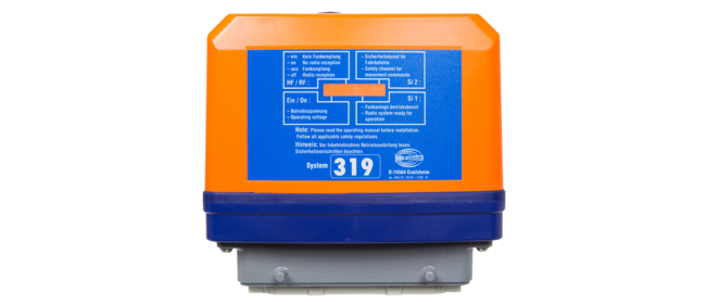 FSE 319 Technologie radio personnalisée pour grues industrielles standard.